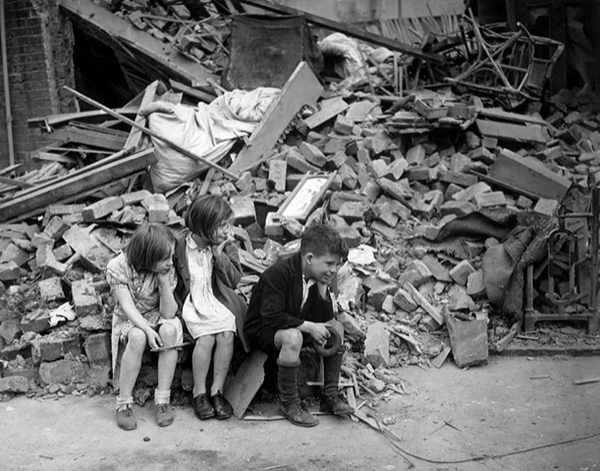 Picture for event BRITAIN, FROM THE BLITZ TO THE BEATLES